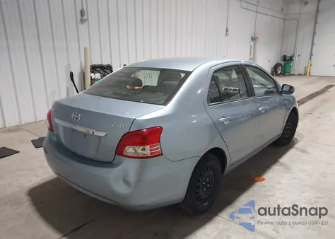 2010 Toyota Yaris из США, поврежденный, VIN JTDBT4K34A1390904